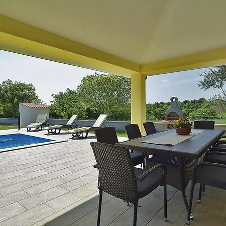 Fiorina Holiday home