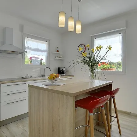 Holiday home Fiorina *